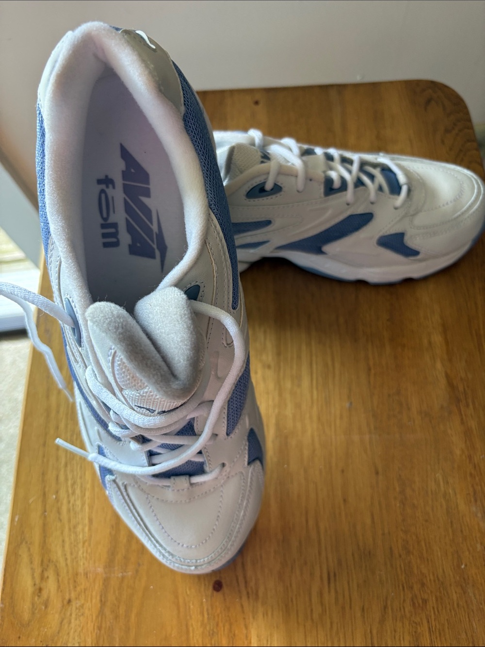 Avia Women's White and Blue Sport Sneakers. Never worn